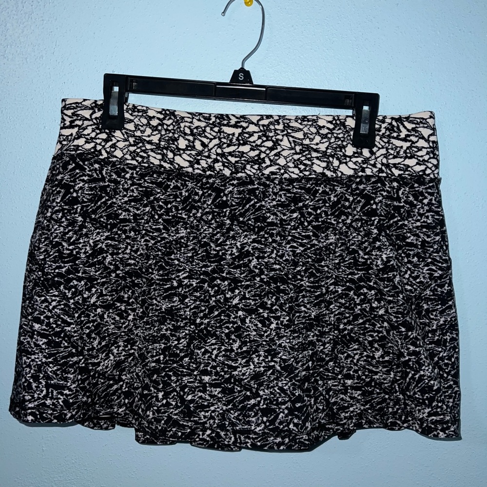 Lululemon - Circuit Breaker Skirt - Iced Wave White 🍋🍋